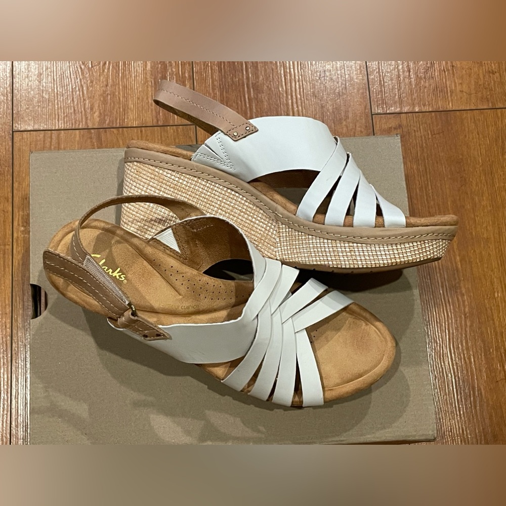 Womens Clarks Ellerie Grace sandals